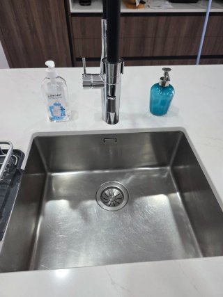 Servicio de limpieza de pisos en BCN ✅️
