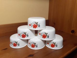 6 Mini Cuencos con Rosas Rojas arcopal