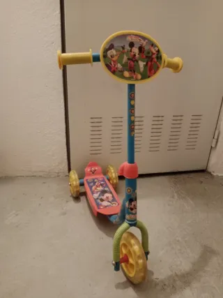 Patinete infantil Mickey Mouse 3 Ruedas