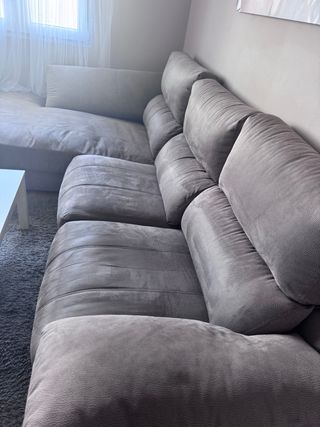 Sofá chaise longue color topo