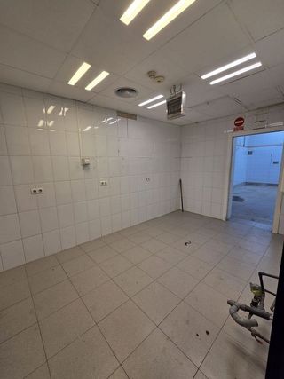 Local comercial en alquiler en Barrio de Abando en Bilbao