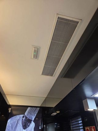 Local comercial en alquiler en Barrio de Abando en Bilbao