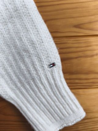 Jersey Tommy Hilfiger Color Beige Talla XS.