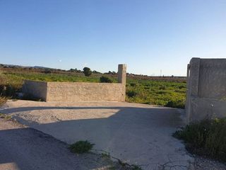 Terreno en venta en Crevillent