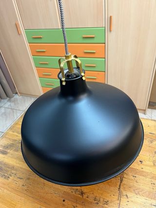 Lámpara de techo IKEA negra