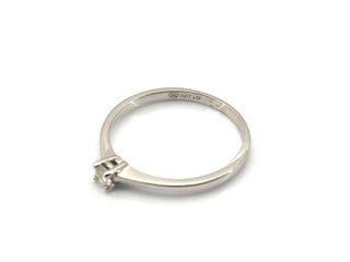 sortija oro 18k con piedra con diamante