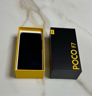 Xiaomi Poco F7 5G, 12 gb ram y 512 almacenamiento.