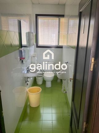 Local comercial en venta en Osuna