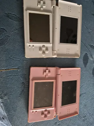 Nintendo DS Lite blanca y Rosa