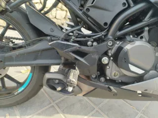CFMOTO 300 SR