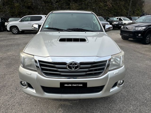 TOYOTA Hilux 3.0 D4D Doble Cabina VX 4x4