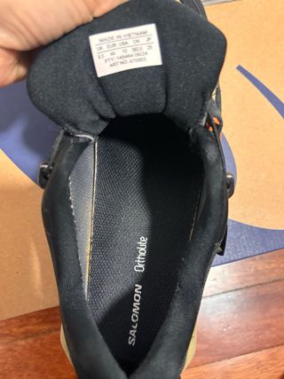 Zapatillas Salomon de senderismo talla 44