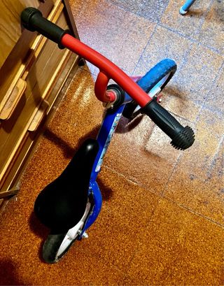 Bicicleta sin pedales para niños