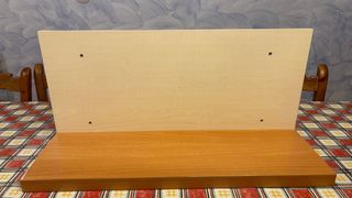 Estantería y cajonera de madera