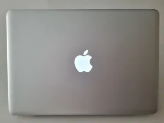 Portátil Apple MacBook Pro Plata