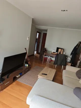 Alquiler habitación con baño  C/ Venezuela-Cingles