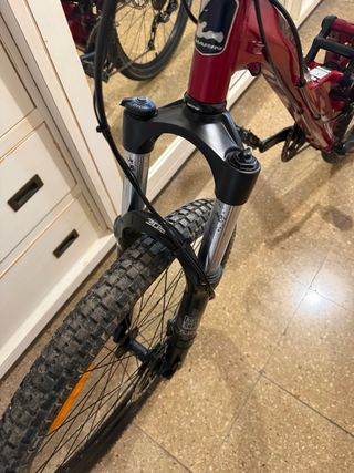 Bicicleta Marin Mount Vision Quad XC Roja