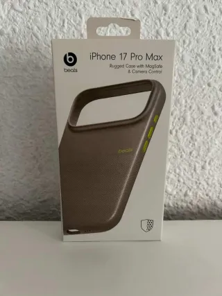 Funda Beats iPhone 17 Pro Max MagSafe