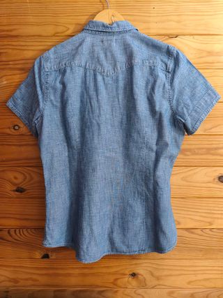 Camisa Levis Color Azul Talla S.