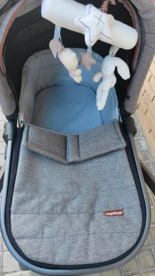 Carrito bebé reversible capazo + silla