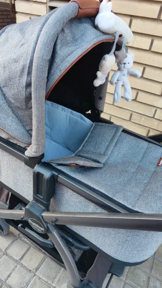 Carrito bebé reversible capazo + silla