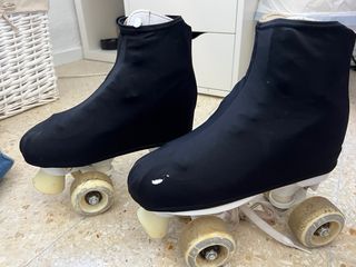 Patines Quad Blancos, Casco Rosa y Bolsa morada