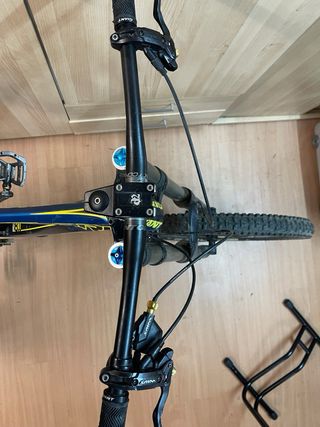 Giant Glory Bicicleta de descenso