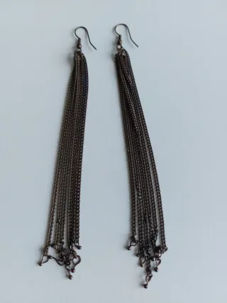 Pendientes largos de cadena