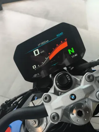 BMW F 900 R Moto Naked