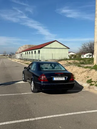 Mercedes-Benz Clase E 2004