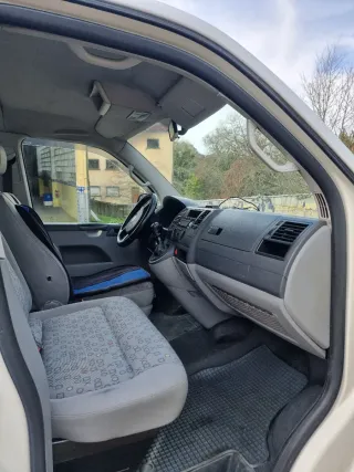Volkswagen Transporter T5 2010