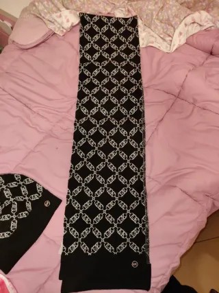 Set cappello e sciarpa Michael kors