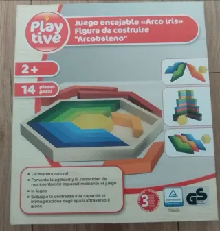 Juego encajable madera Arco iris 14 piezas