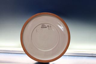 Cenicero de cerámica de Muel con el escudo de Aragón.