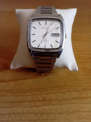 Reloj Seiko Quartz 4004 Jue 10