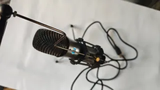 Micrófono USB con trípode y filtro