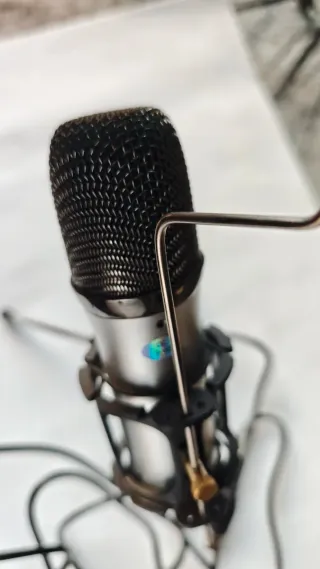 Micrófono USB con trípode y filtro