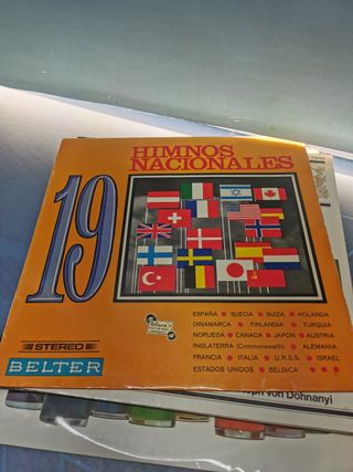 Lote 4 vinilos musica clasica, LISZT, Himnos nacionales, Sinfonia waldo de los rios y mas