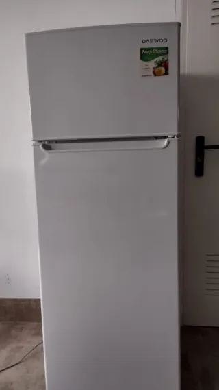 Frigorífico casi nuevo
