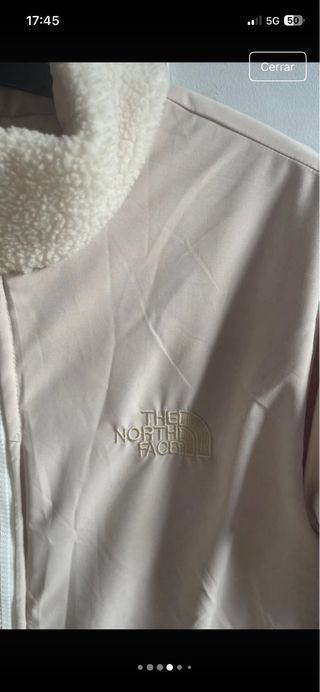 Chaqueta The North Face reversible beige