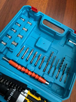 Taladro Inalámbrico con Batería y Cargador