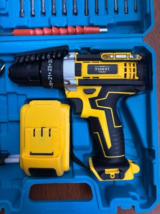 Taladro Inalámbrico con Batería y Cargador