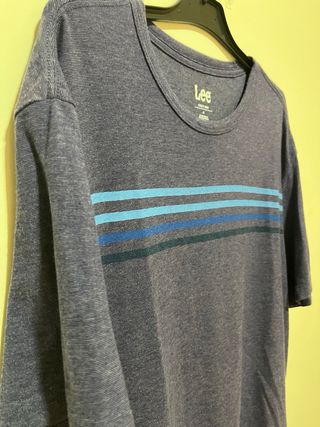 Camiseta Lee Rayas Azules Talla M.