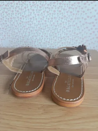Sandalias Les Bagatelles rosa dorado 40