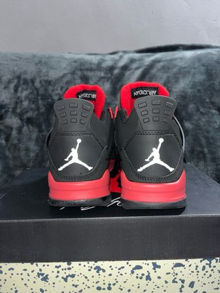 Jordan 4 Red - Nuevas - Talla 41 - Con caja