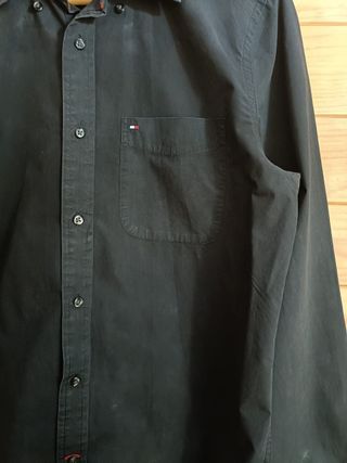 Camisa Tommy Hilfiger Color Negro Talla S Nueva.
