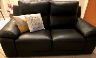 Coppia divani in pelle nera