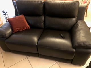 Coppia divani in pelle nera