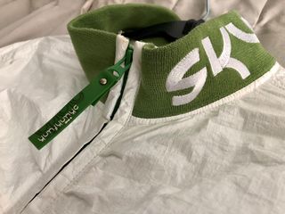 Cazadora Skunkfunk blanca y verde