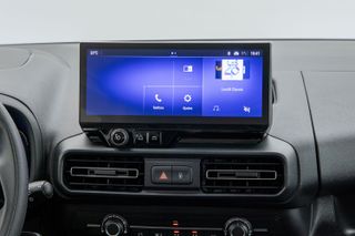 Opel Combo-e Life 2024